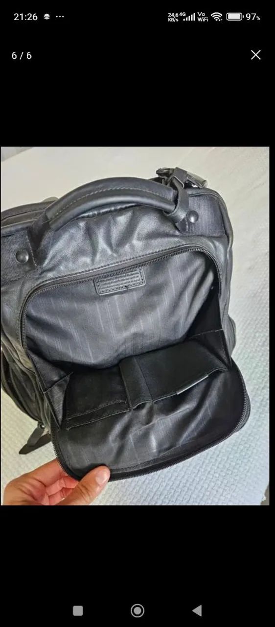 Mochila Tumi de couro legítimo  - Foto 5