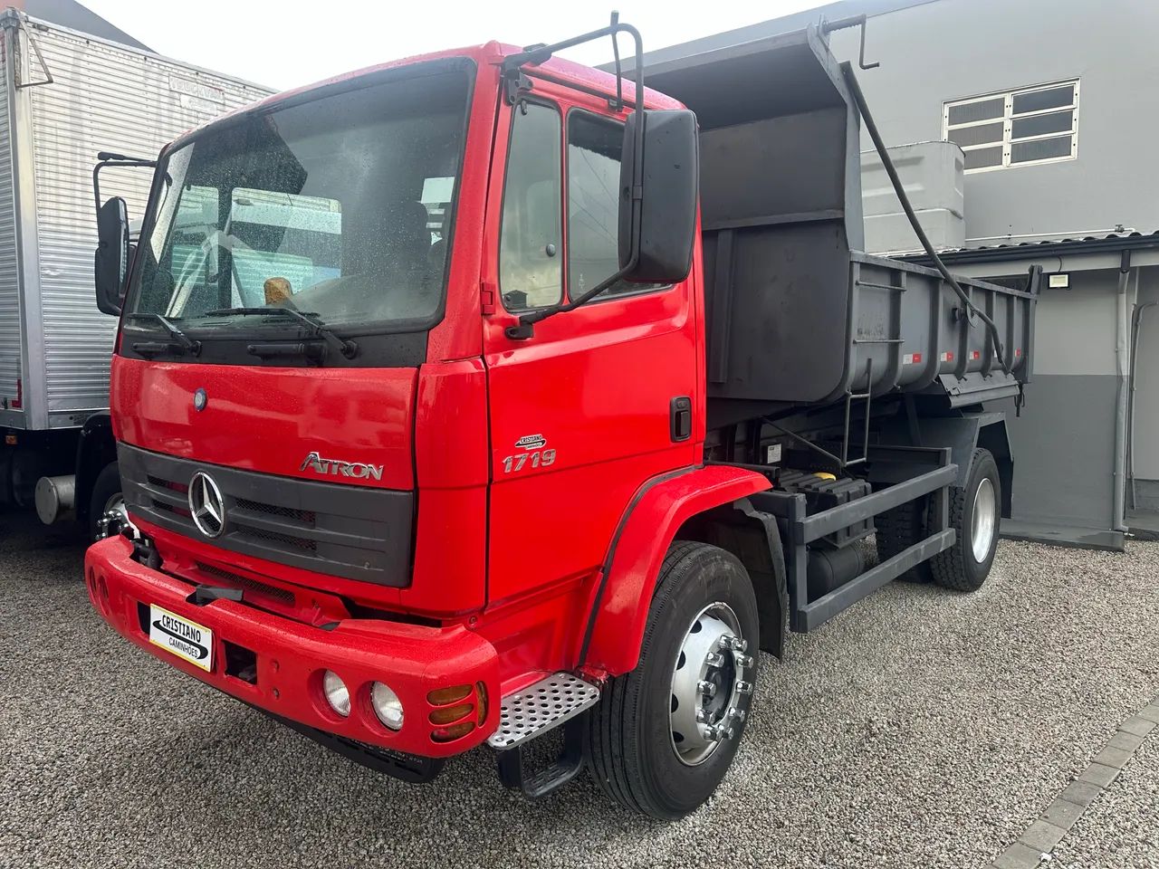 Mb 1719 Atron caçamba basculante  - Foto 3