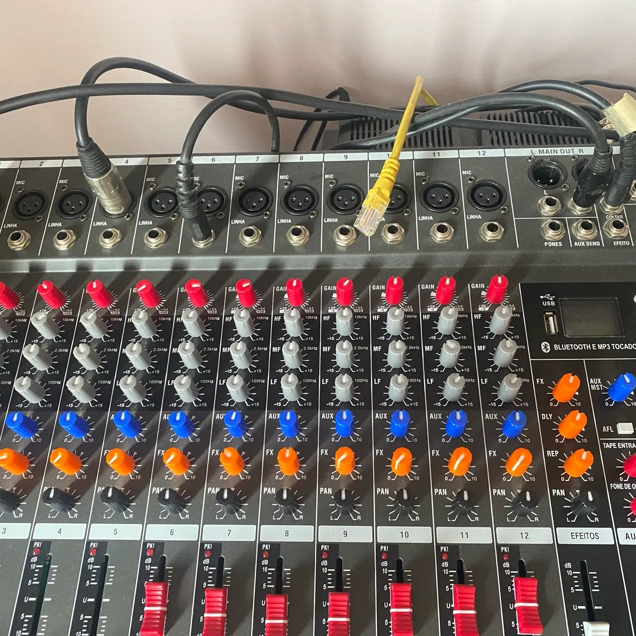 Mesa de Som 12 canais  - Foto 4