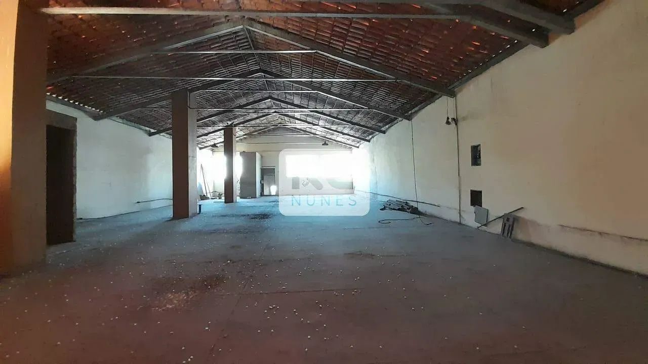 Galpão com área de 490 m², Bairro Planalto - Belo Horizonte. - Foto 2