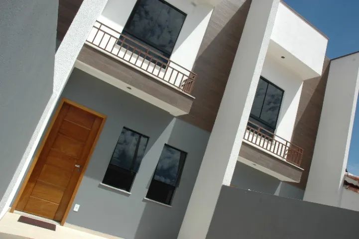 Sobrado em Caçapava com 2 Quartos, 72m² - Acabamento de 1ª