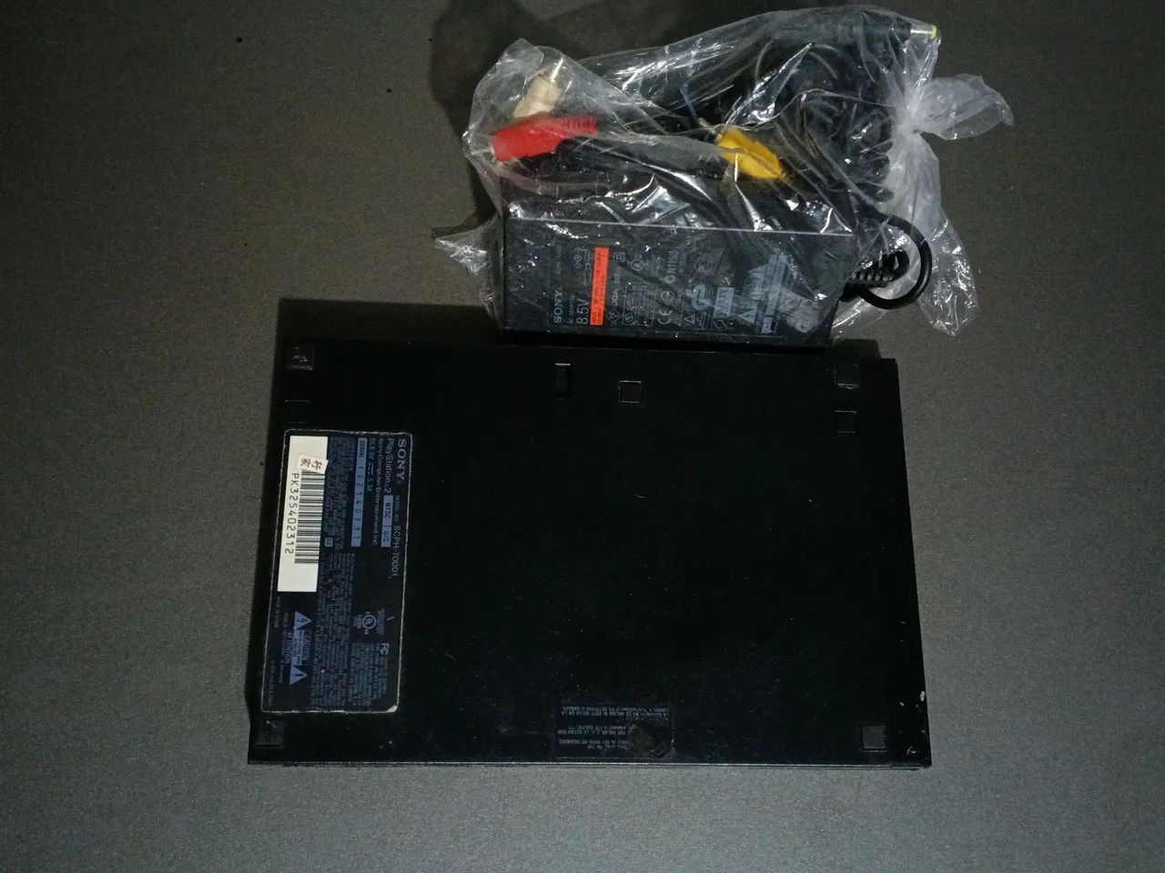 Playstation 2 com lacre só roda cd original  - Foto 2