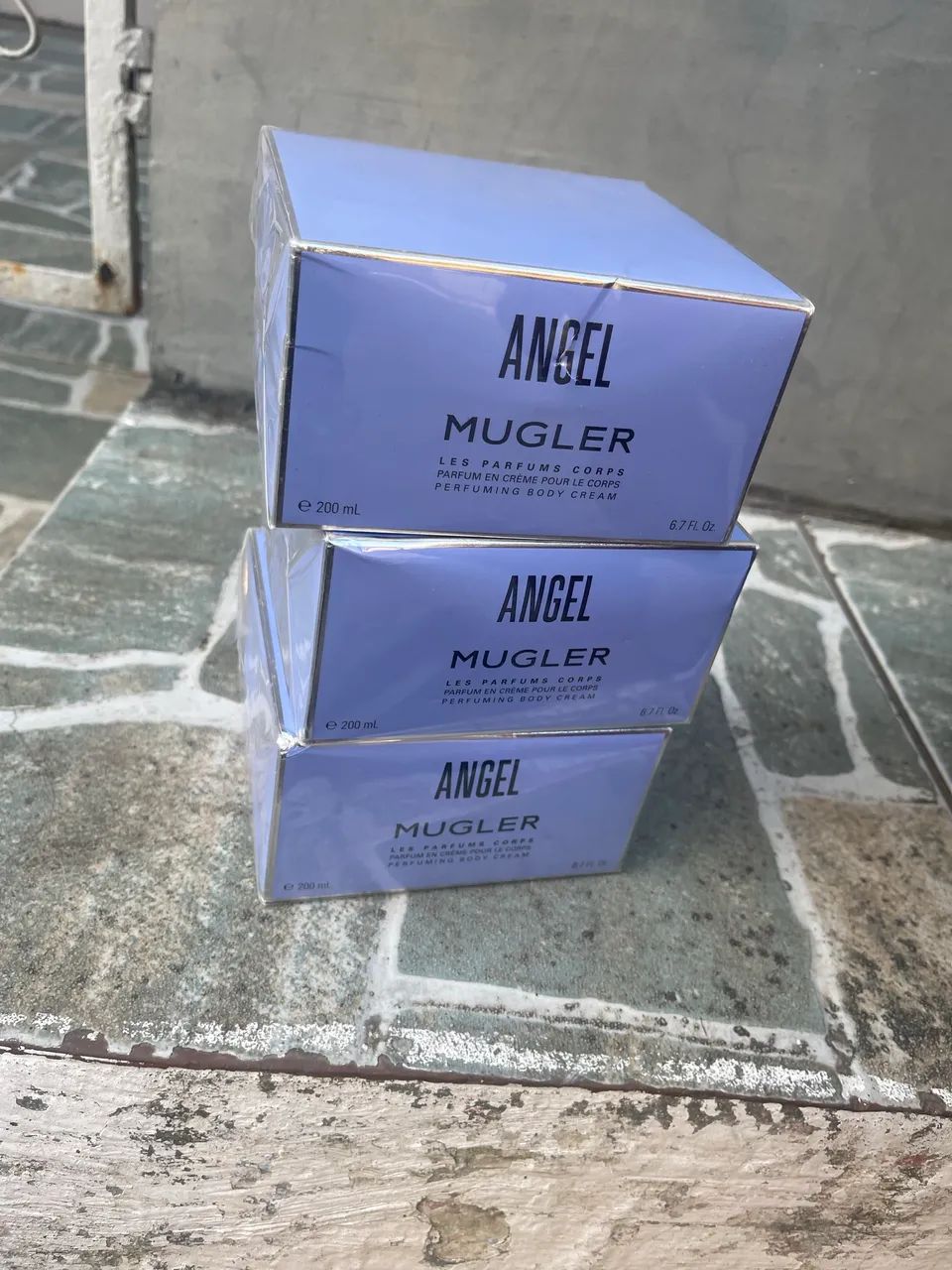 Angel mugler pasta 