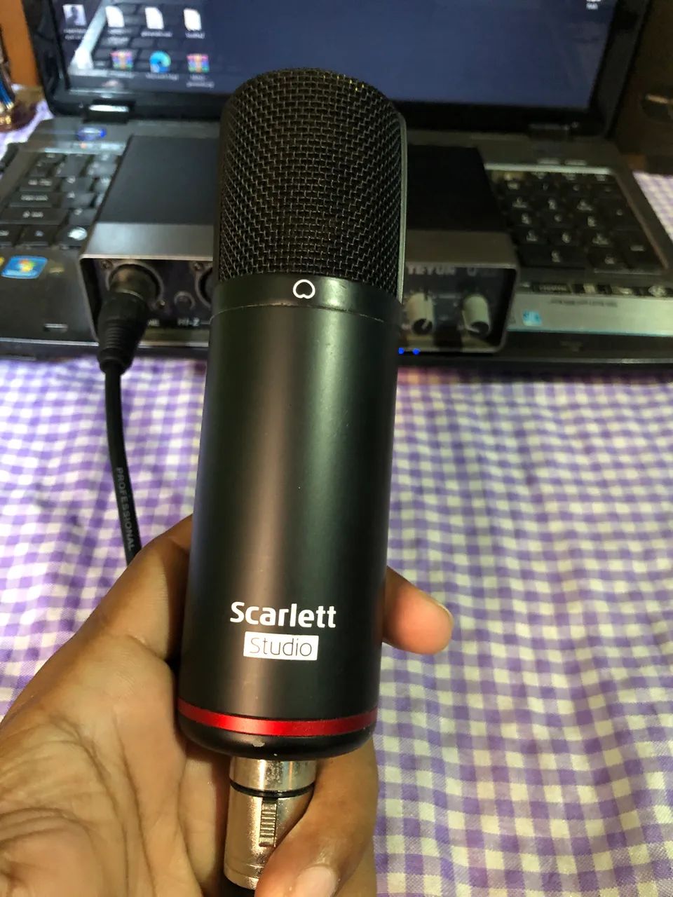 Microfone Scarlett para studio e interface de áudio  - Foto 2