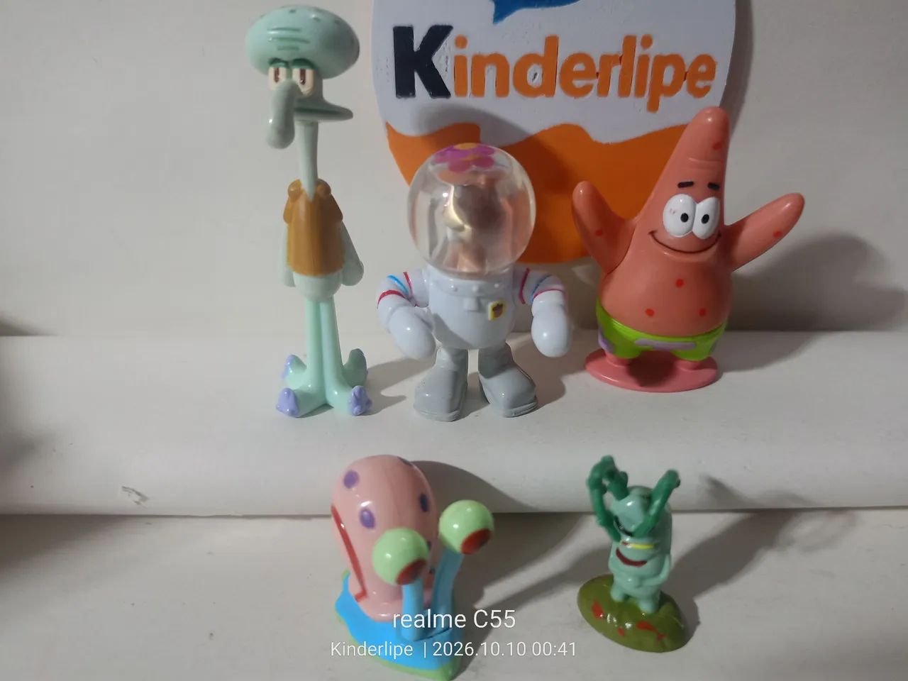 Kinder ovo Bob Esponja Completo  - Foto 2