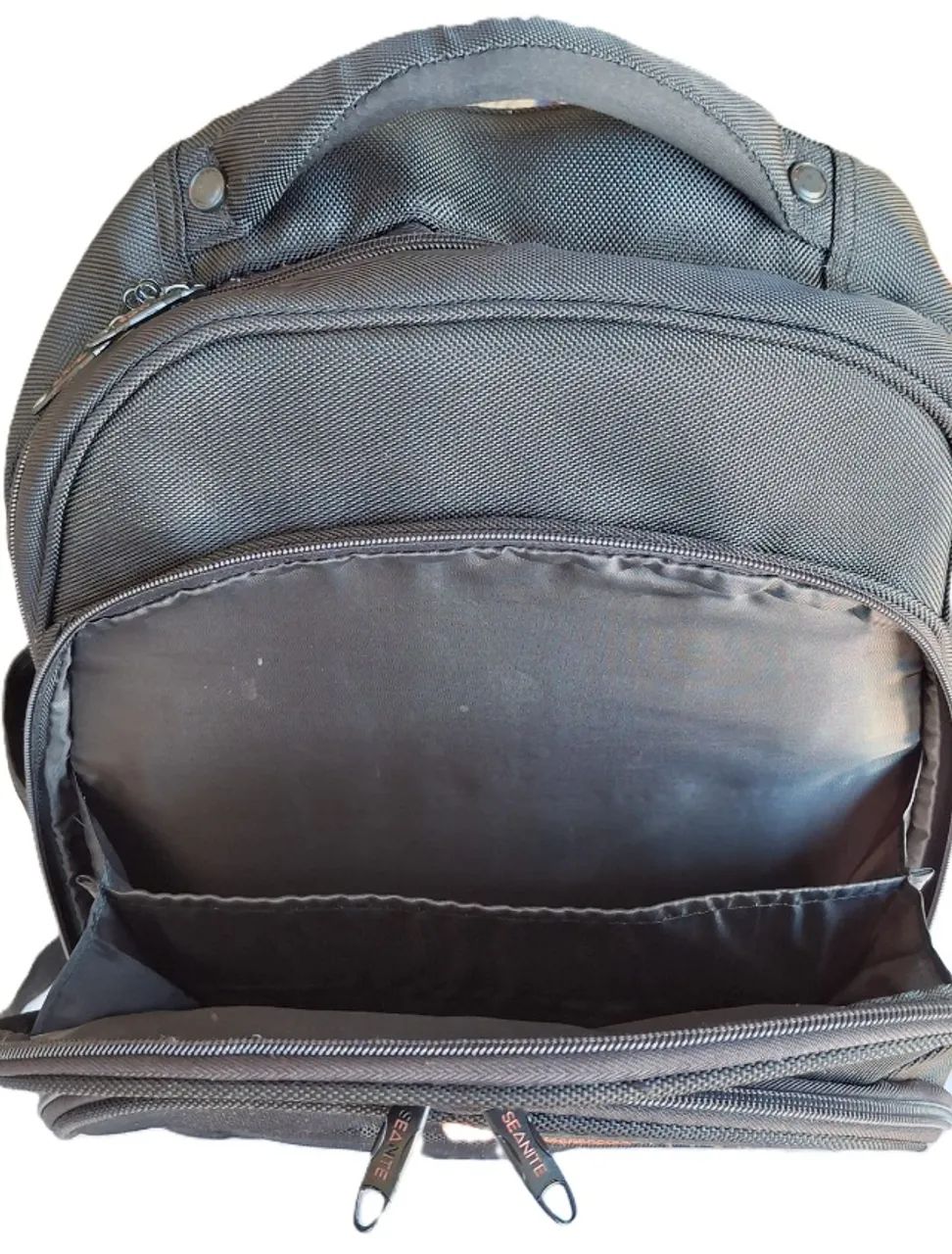 Mochila Executiva Seanite p/ Notebook - Reforçada e Bem Conservada - Foto 5