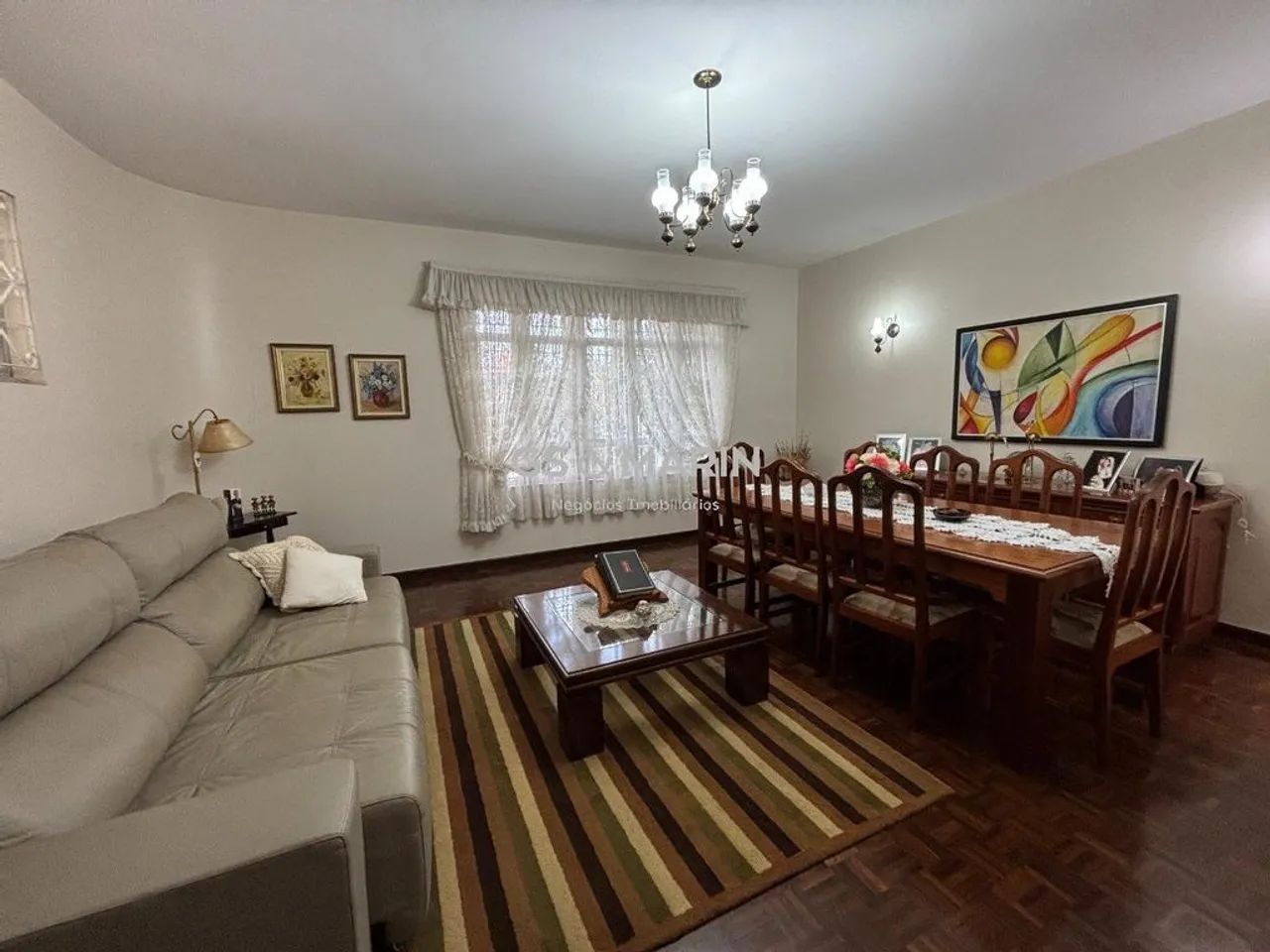 Casa comercial à venda no Aurora, em Londrina