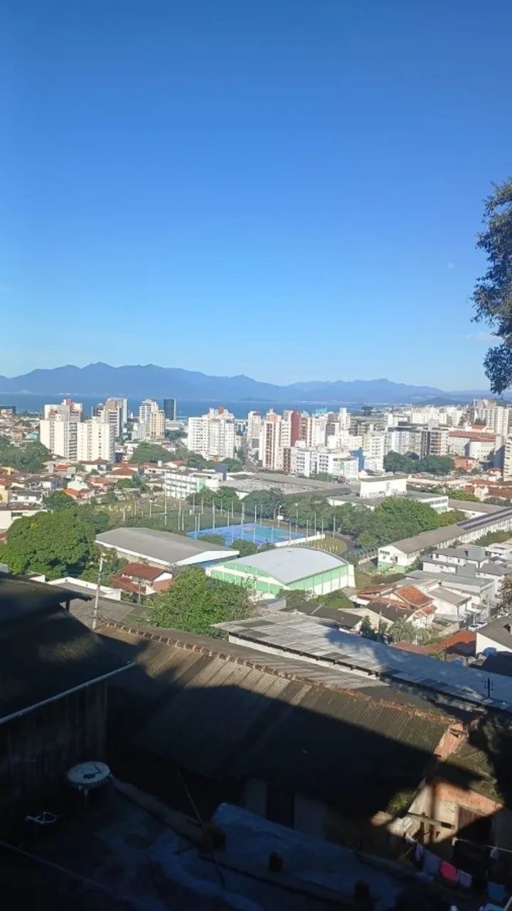 Casa a venda no alto do morro em Florianópolis  - Foto 4