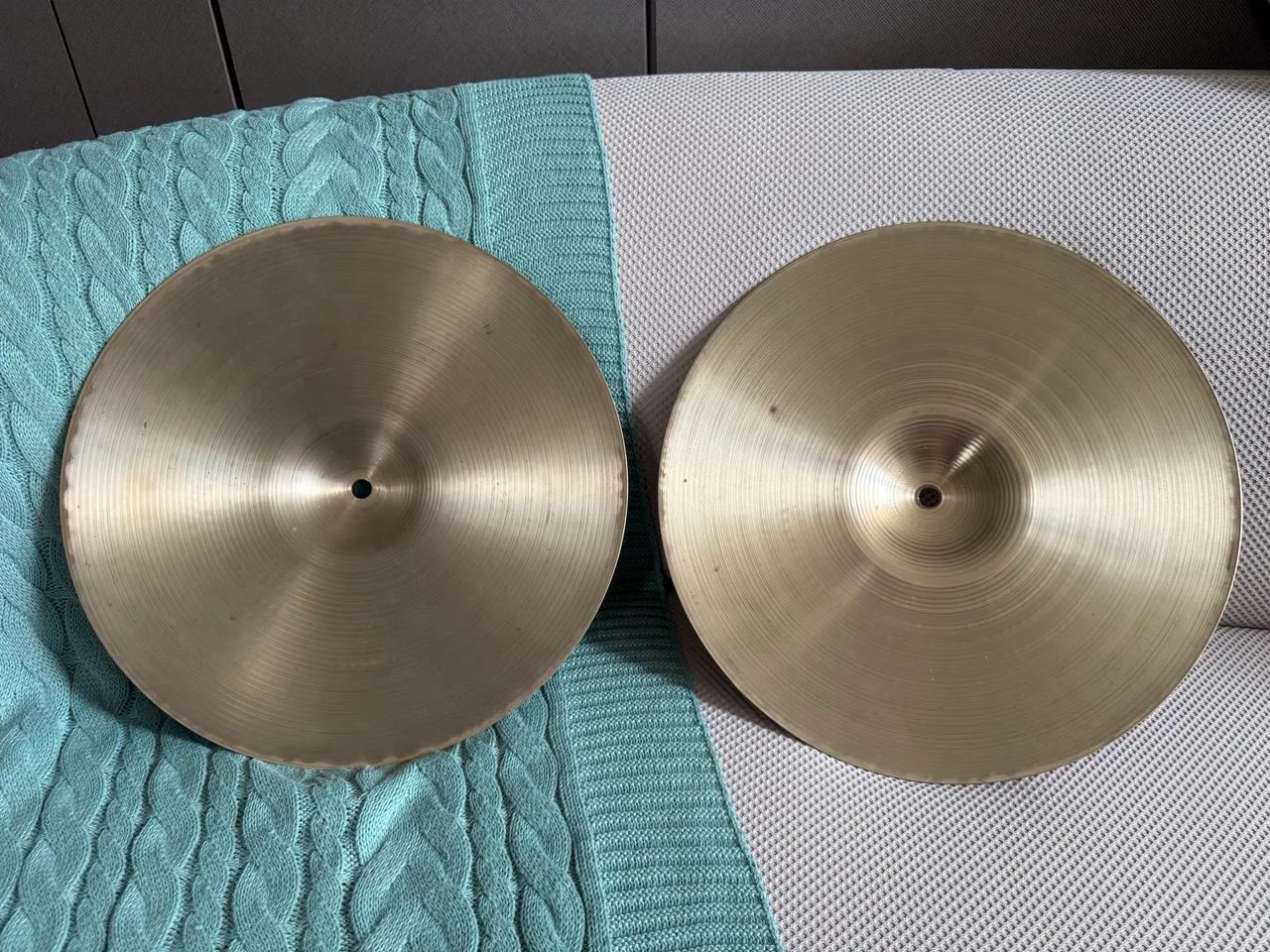 Chimbal Zildjian New Beat 14 Avedis - Foto 2