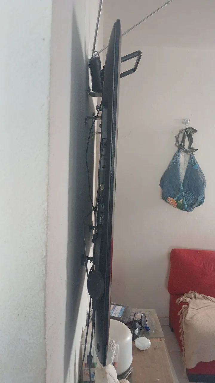 BUSTER TV 42 + CHROMECAST+ SUPORTE DE PAREDE - Foto 2