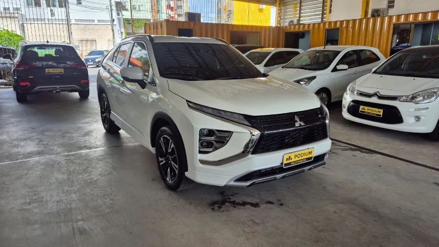 Mitsubishi Eclipse Cross HPE 1.5 16V 165cv AUT 2025 - Foto 3