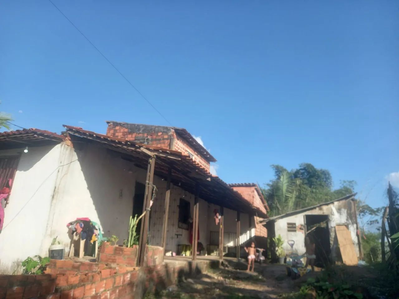 Vendo casa(tipo chácara)