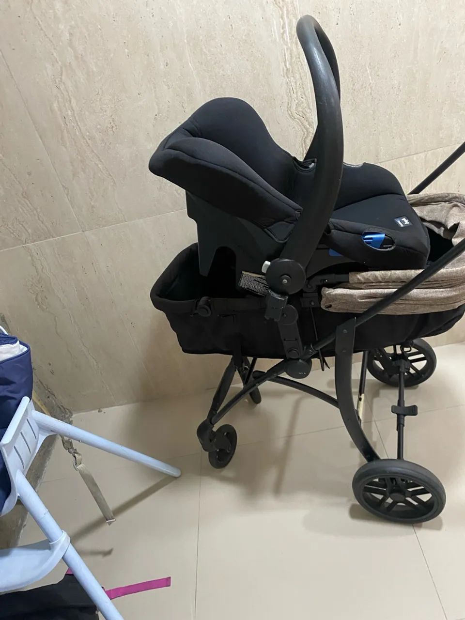 Carinho com trocador  - Foto 2