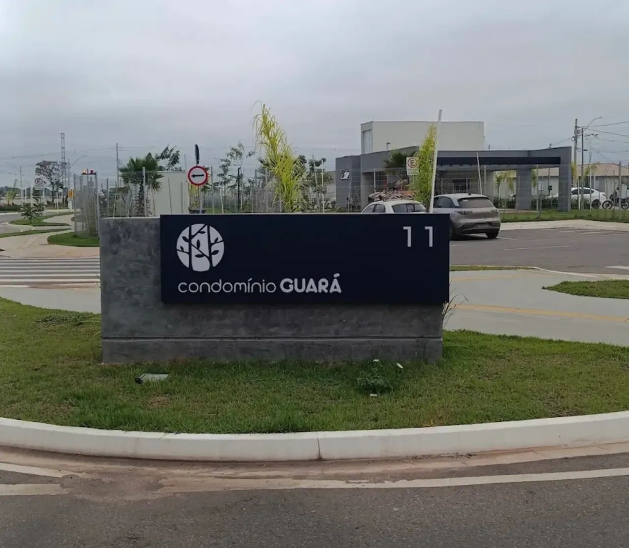 CASA NOVA TÉRREA, MURADA, 2 QUARTOS, COND. GUARÁ, REGIÃO DIST INDUSTRIAL E PARQ CUIABA