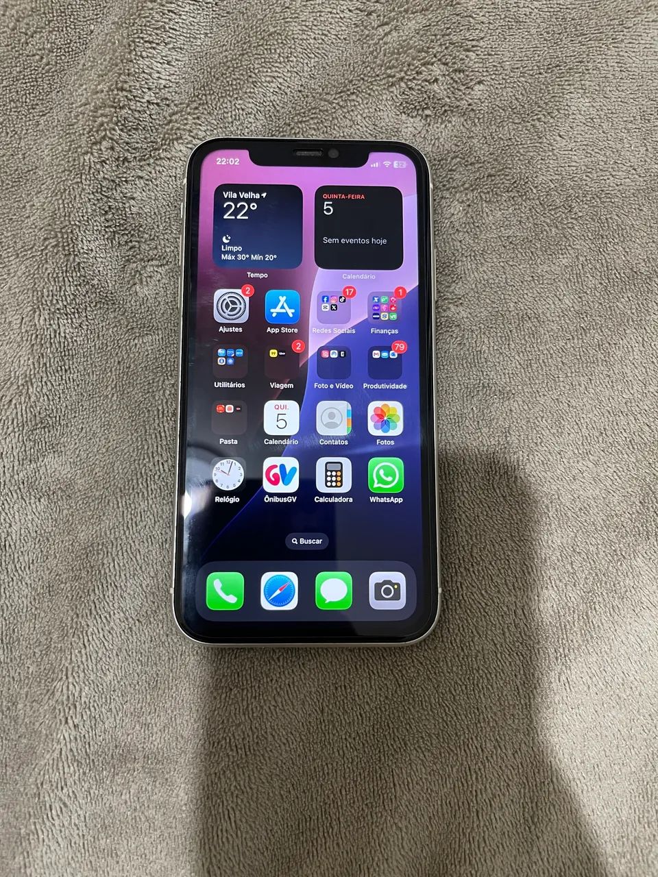 iPhone 11