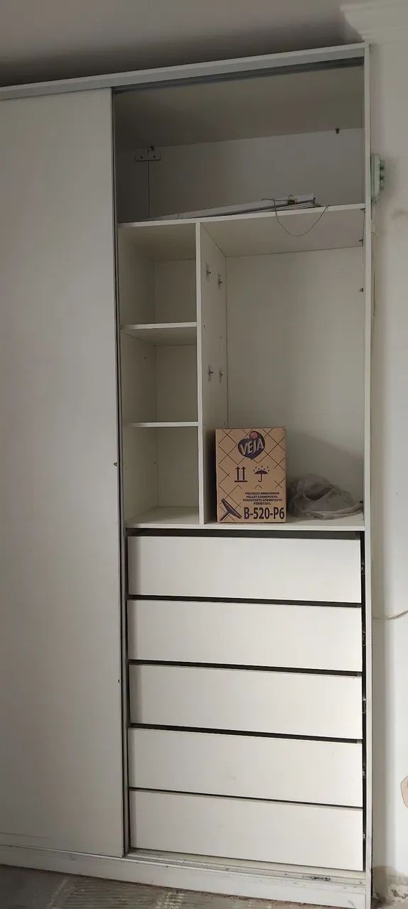 Guarda roupas planejado otimo estado  - Foto 4