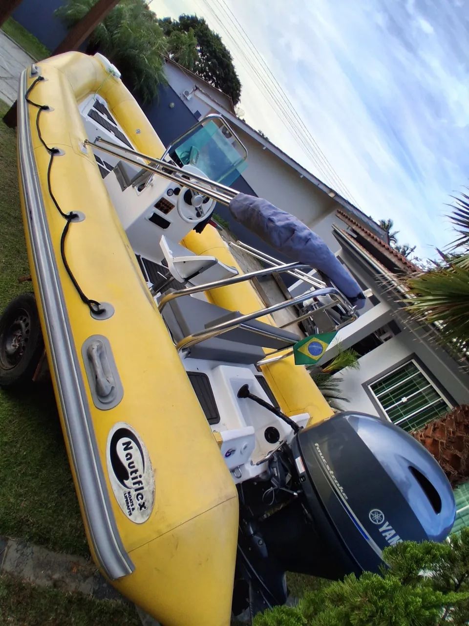 Inflável 5m com Yamaha 90 Hp 