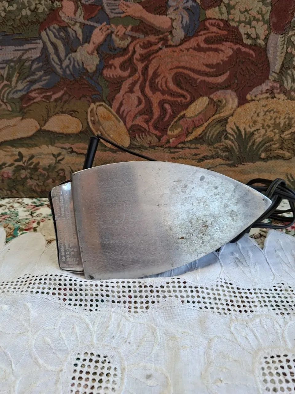 Ferro de engomar antigo sem teste  - Foto 4