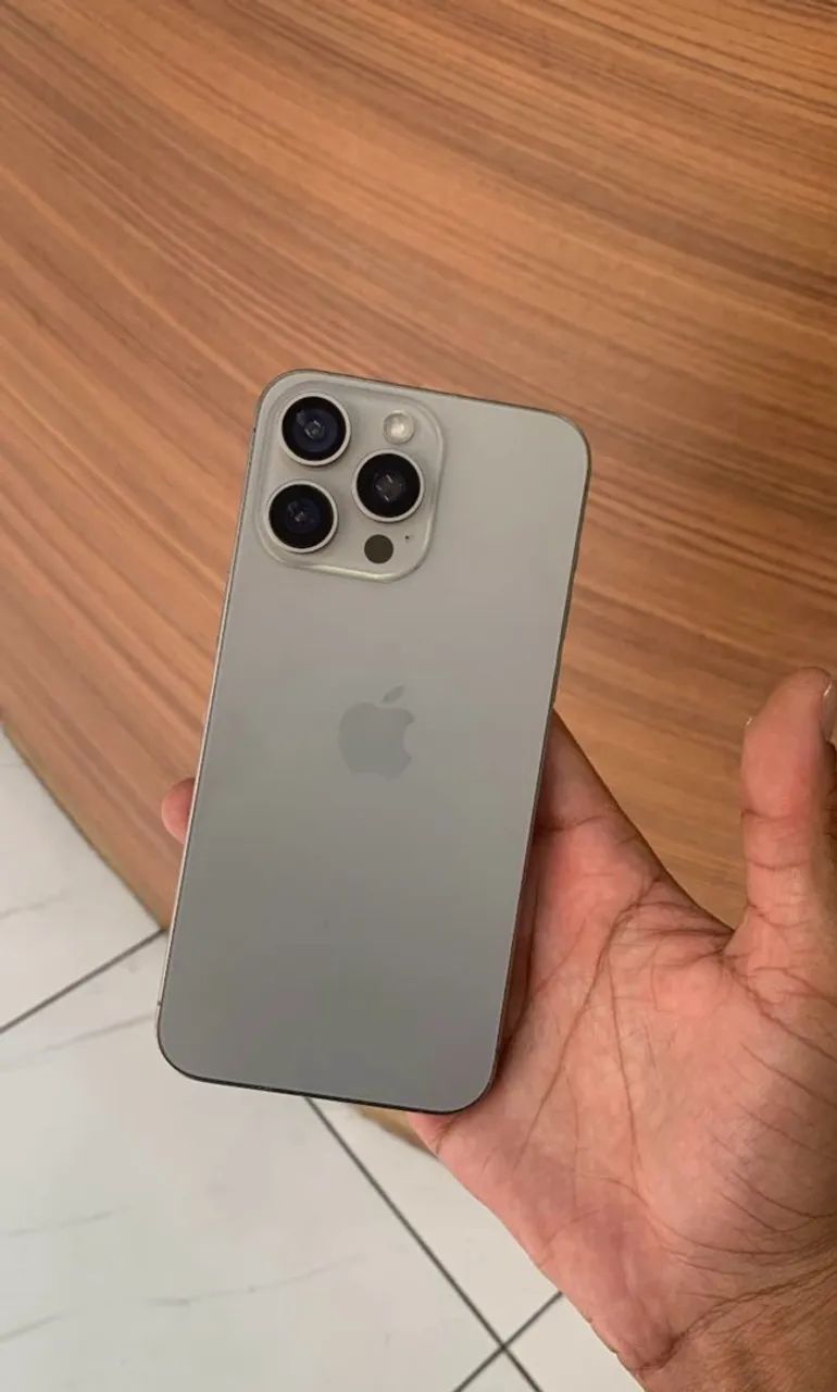 Iphone 15 Pro Max 1TB - Foto 2