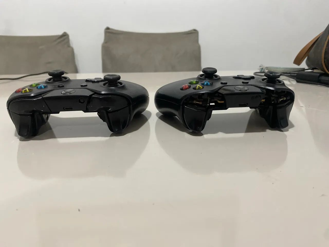 Controles de Xbox one com defeito  - Foto 3