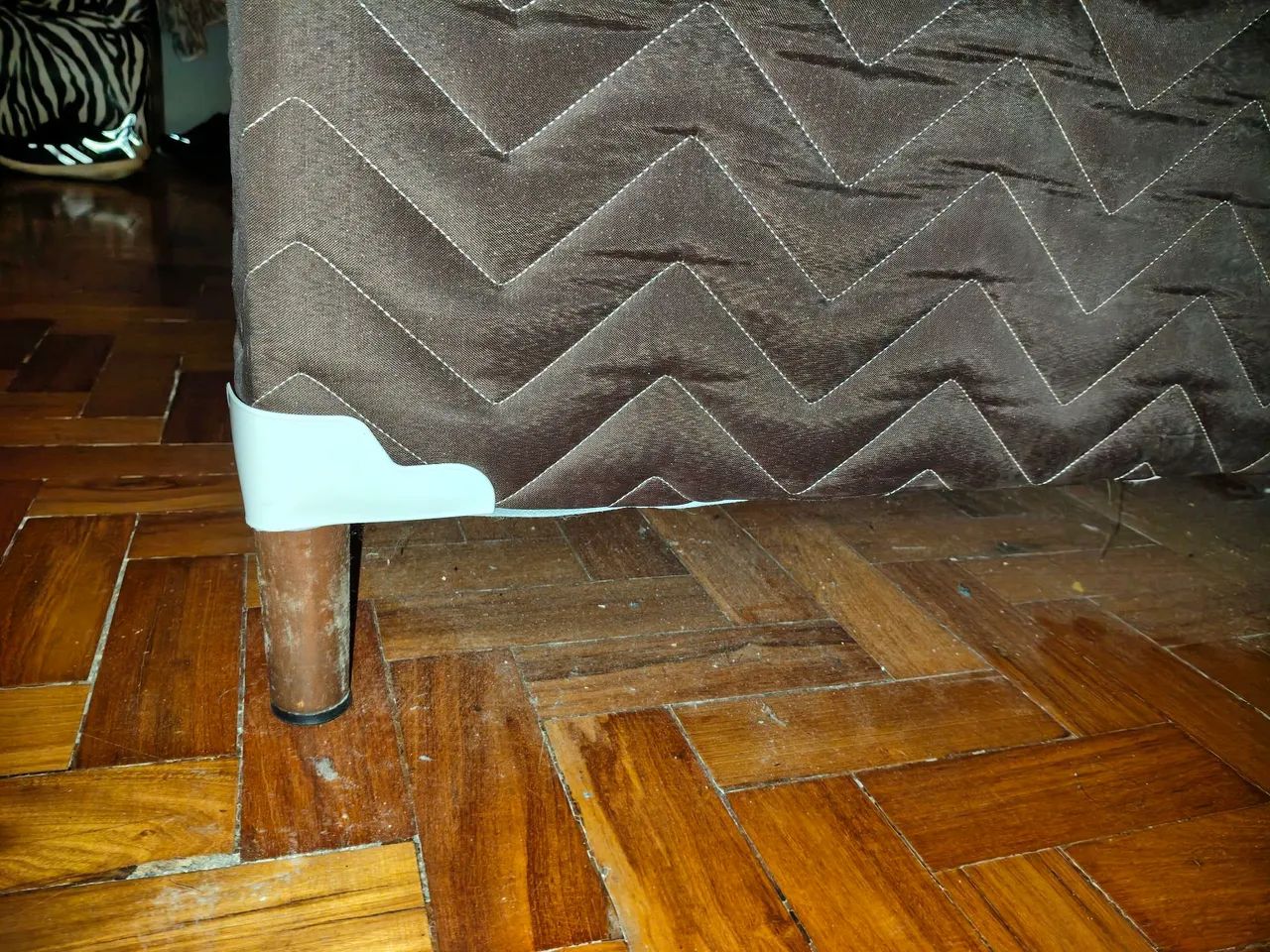 Vendo cama box com colchão  - Foto 4