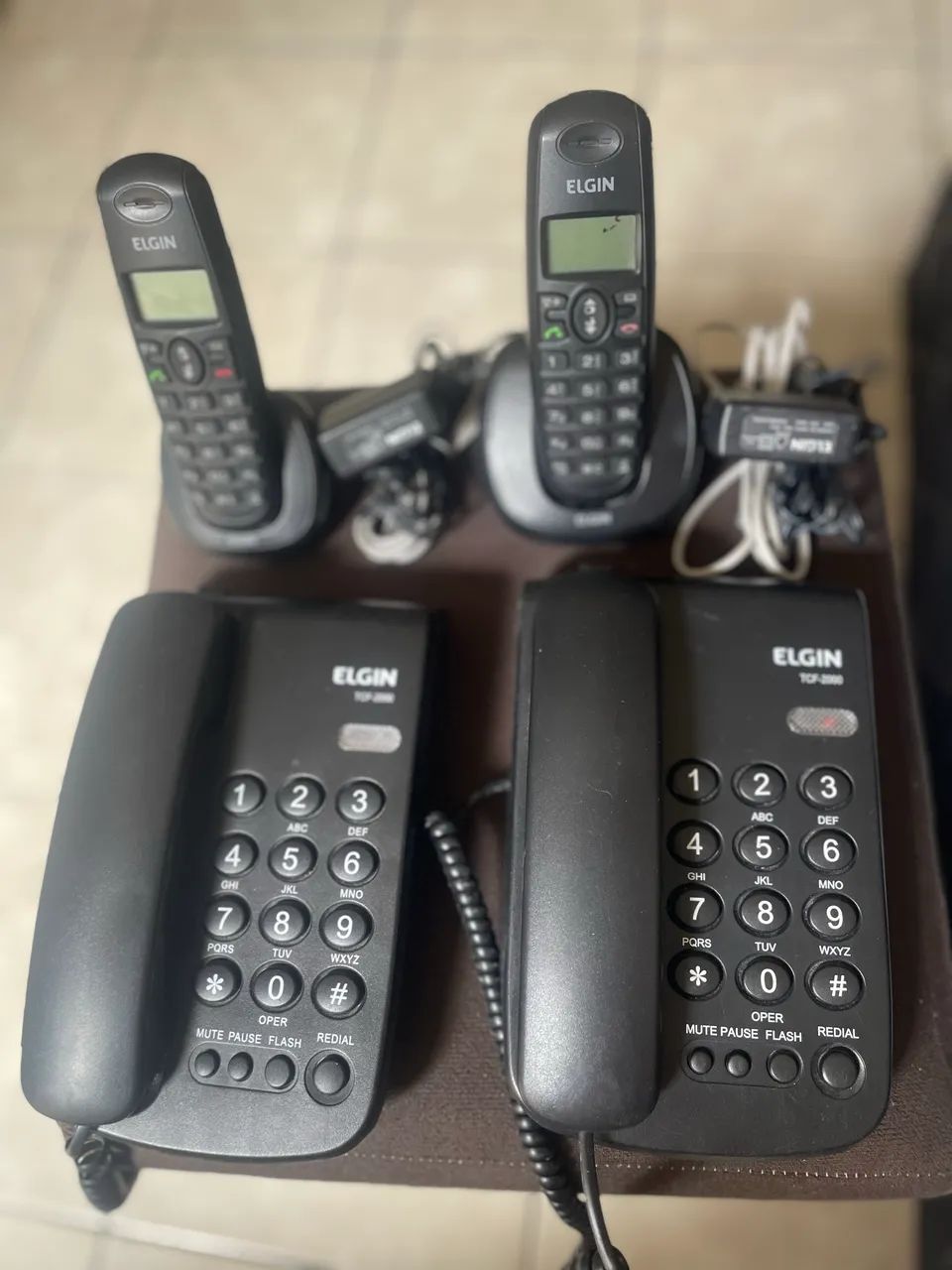 Telefones sem fio e com fio  - Foto 2
