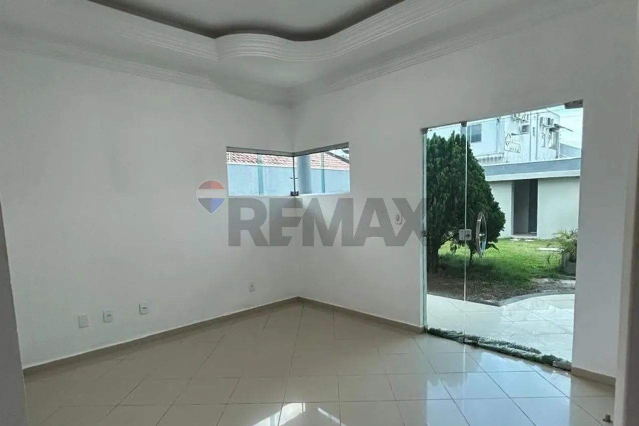 Casa com 5 quartos, banheira e área gourmet no centro de Teixeira - Foto 4