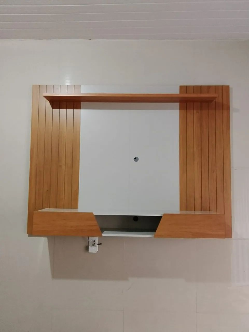 Home Santiago 180cm: Sofisticação e Espaço para TV até 70? com Montagem Grátis