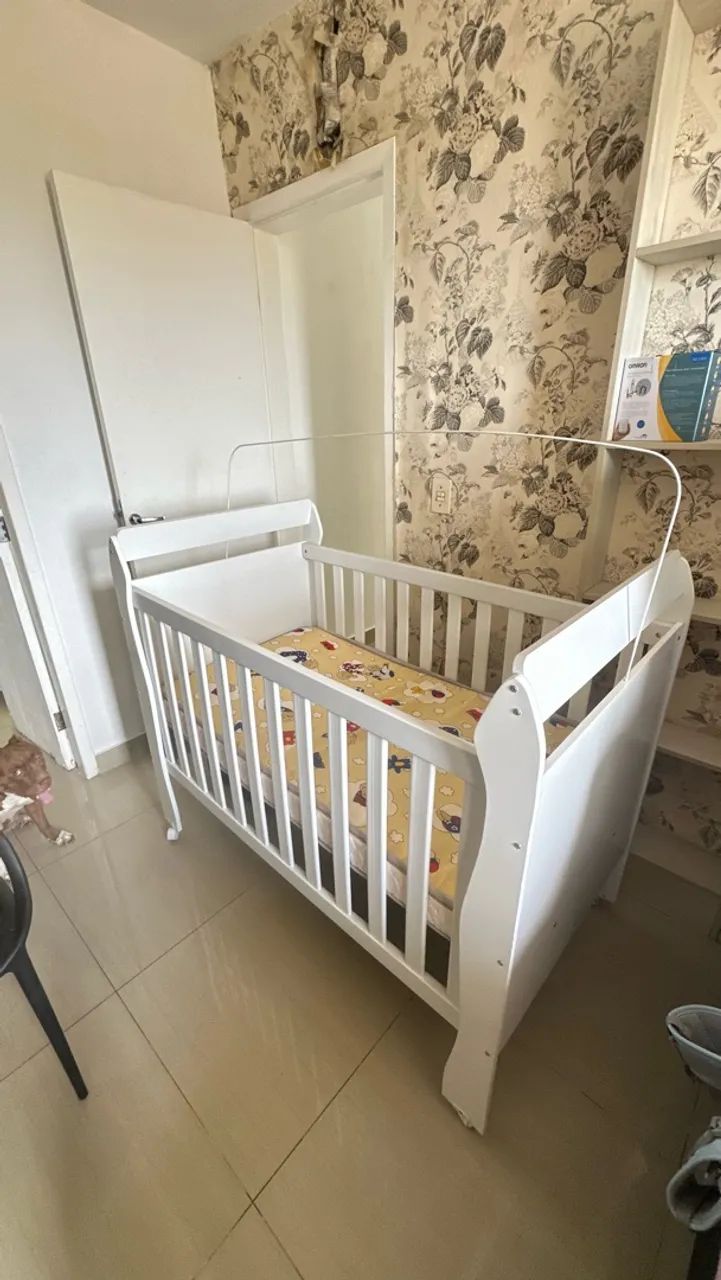 Berço americano com colchão 