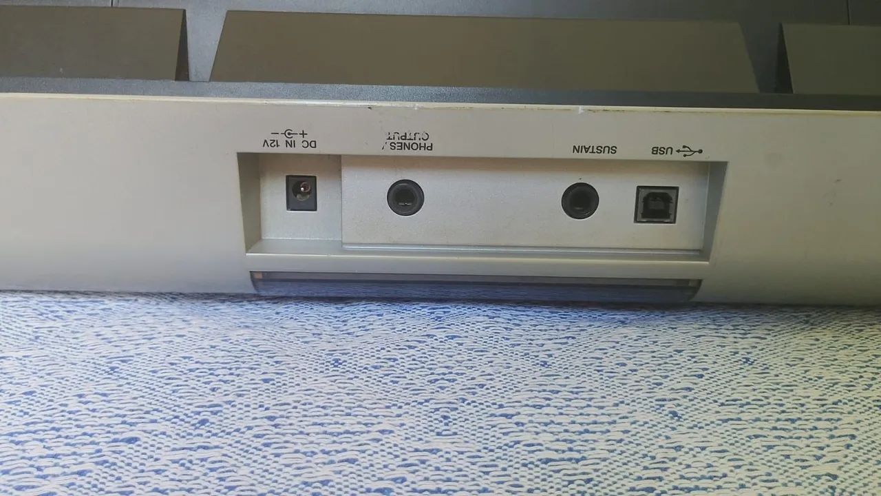 Teclado Yamaha Psr E413 - Foto 4