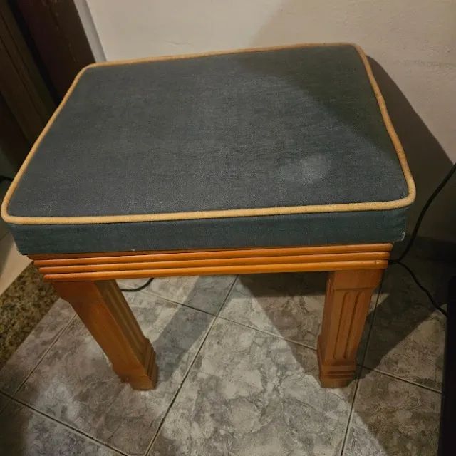 Banqueta de penteadeira Estofada