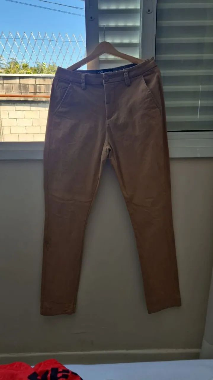 Calça bege semi-nova