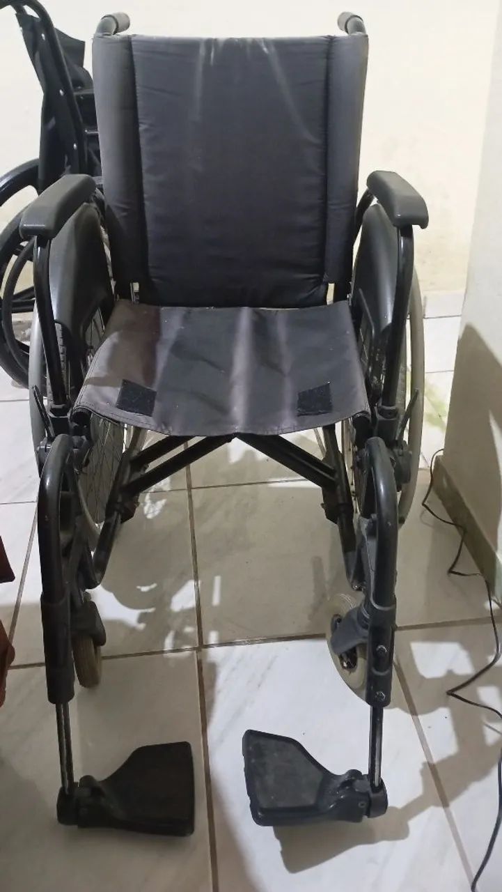 Cadeira de rodas Ortobras 