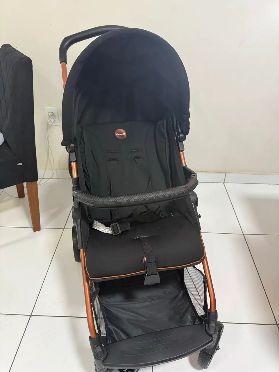 Vendo carrinho de bebê e bebê conforto. - Foto 4