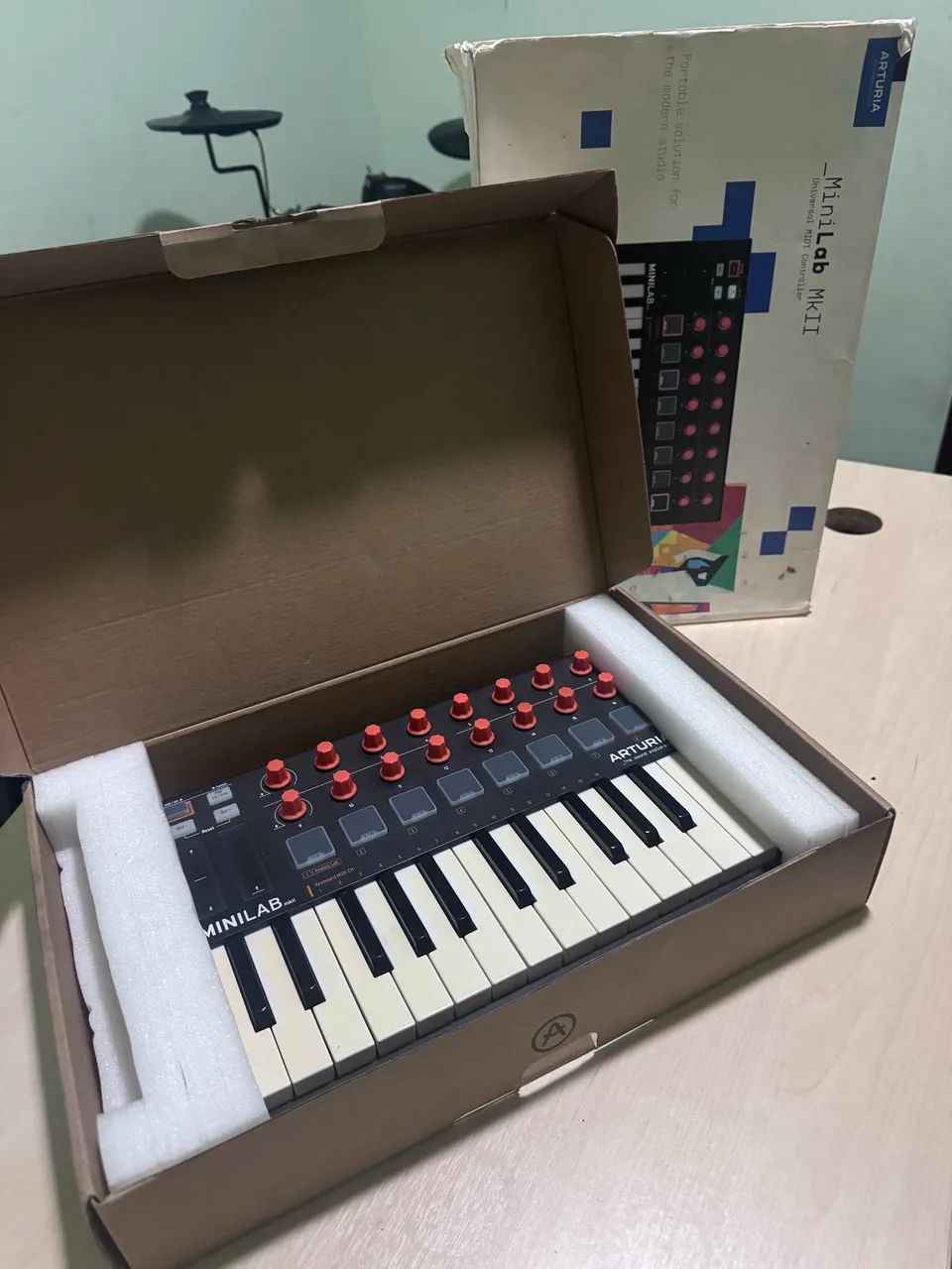 Controlador Arturia Mini Lab 