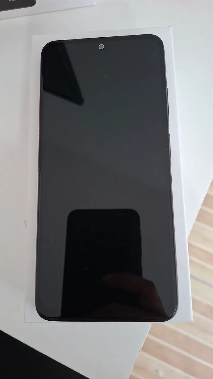 Vende-se celular com defeito 