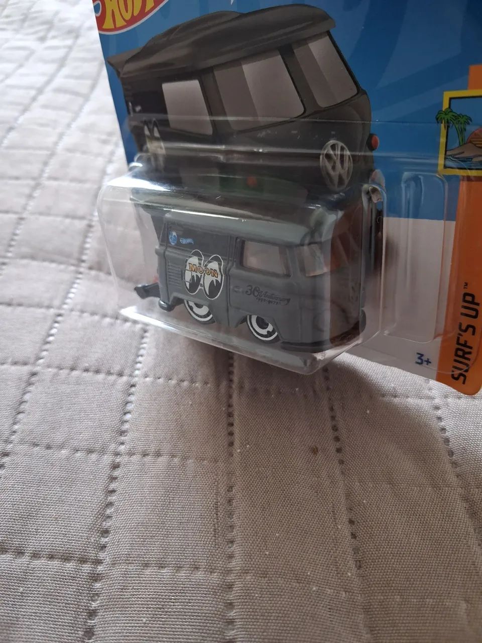 Hotwheels kool Kombi Cinza 2023 - Foto 4