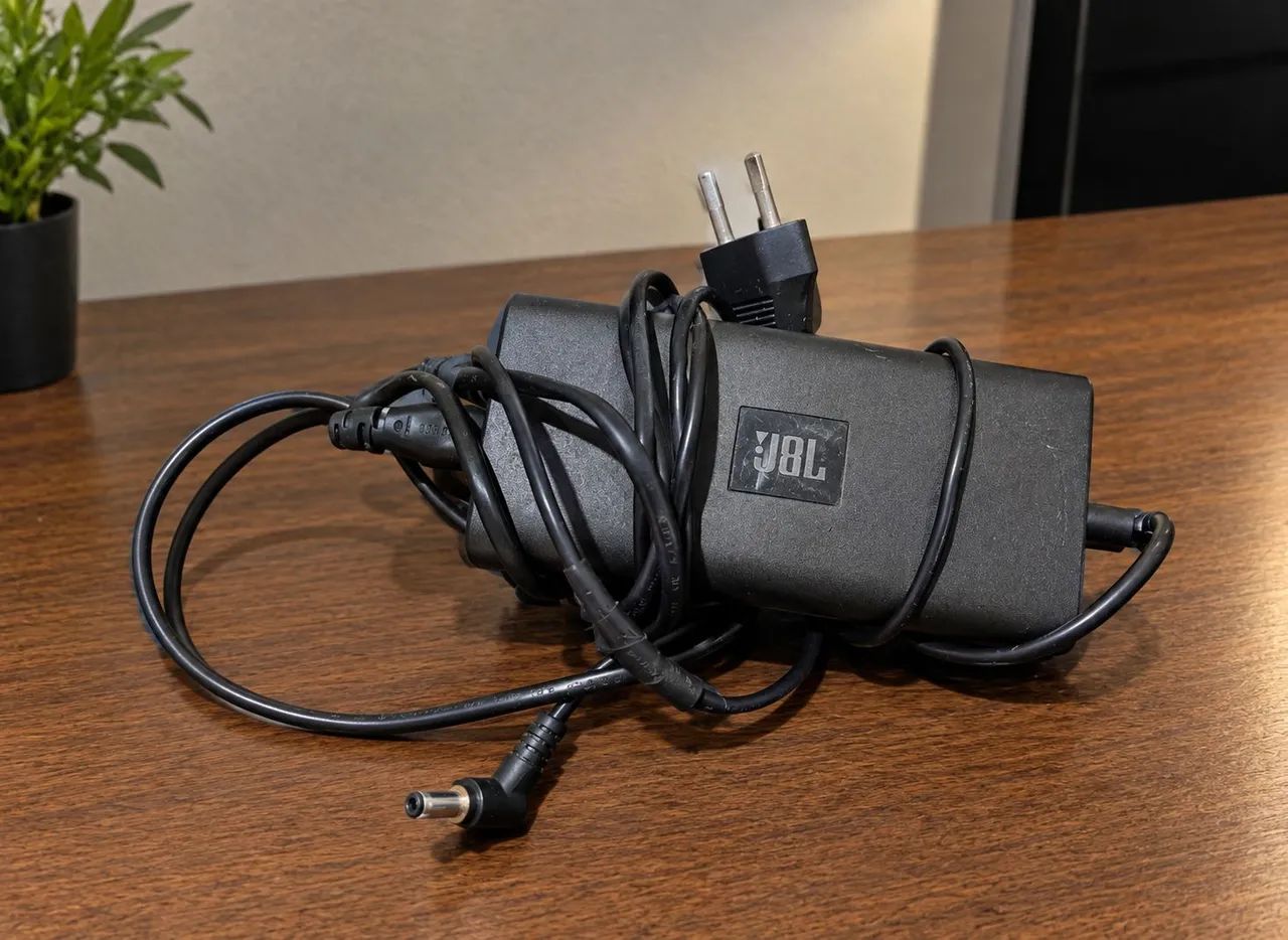 Som JBL bombox 1 (Super conservada) - Foto 4