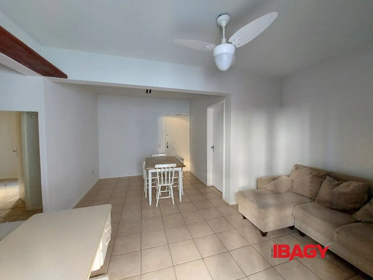 Excelente Apartamento 2 dormitório(s) em Centro - Florianópolis - Foto 5