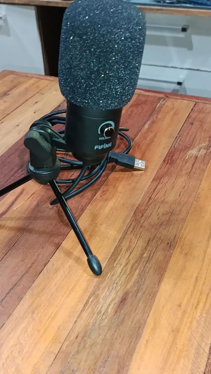 Fifine K669b, com tripé e espuma, entrada USB  - Foto 3