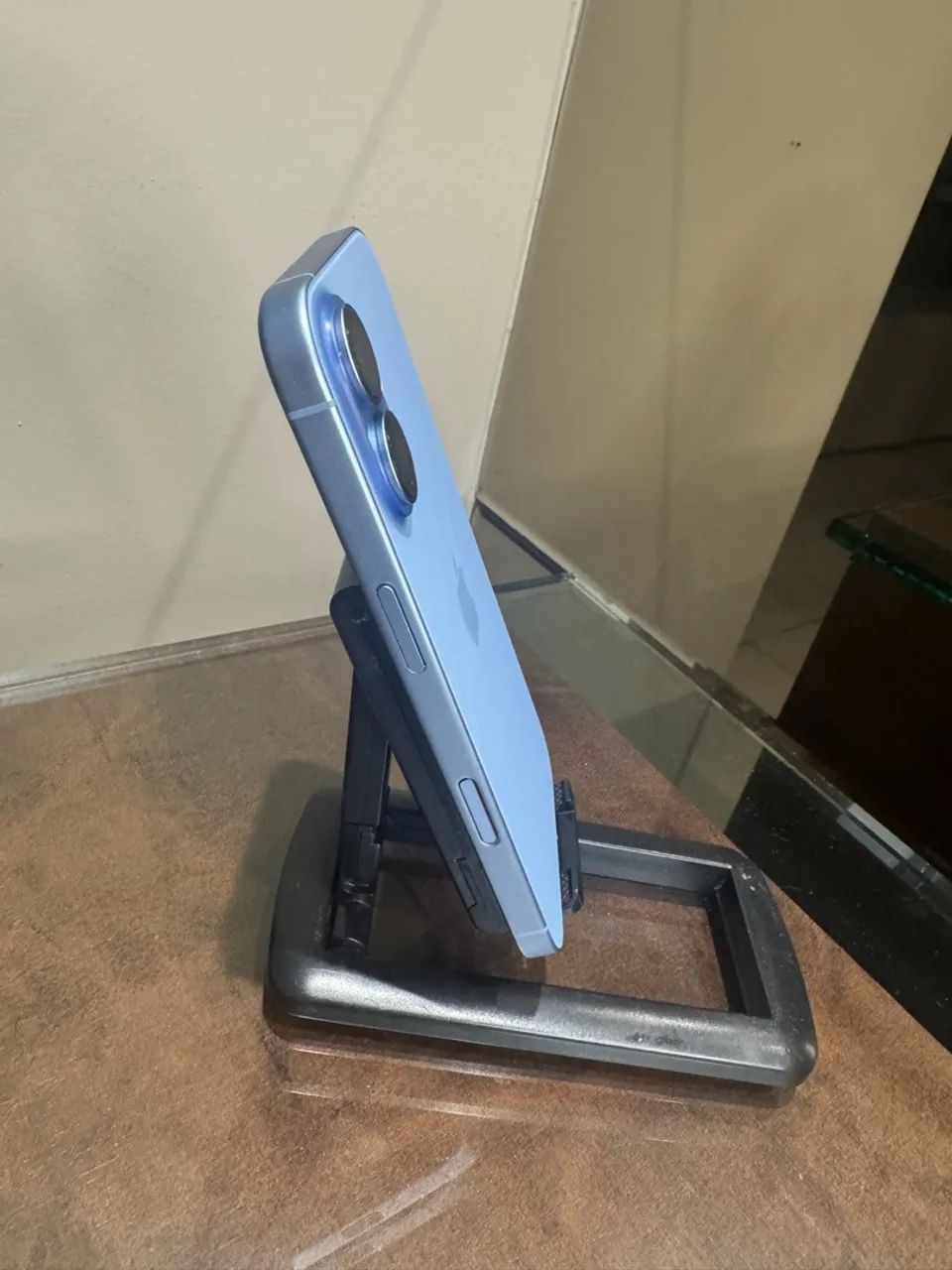 Iphone 17 Impecável - 2 dias de uso - Foto 3