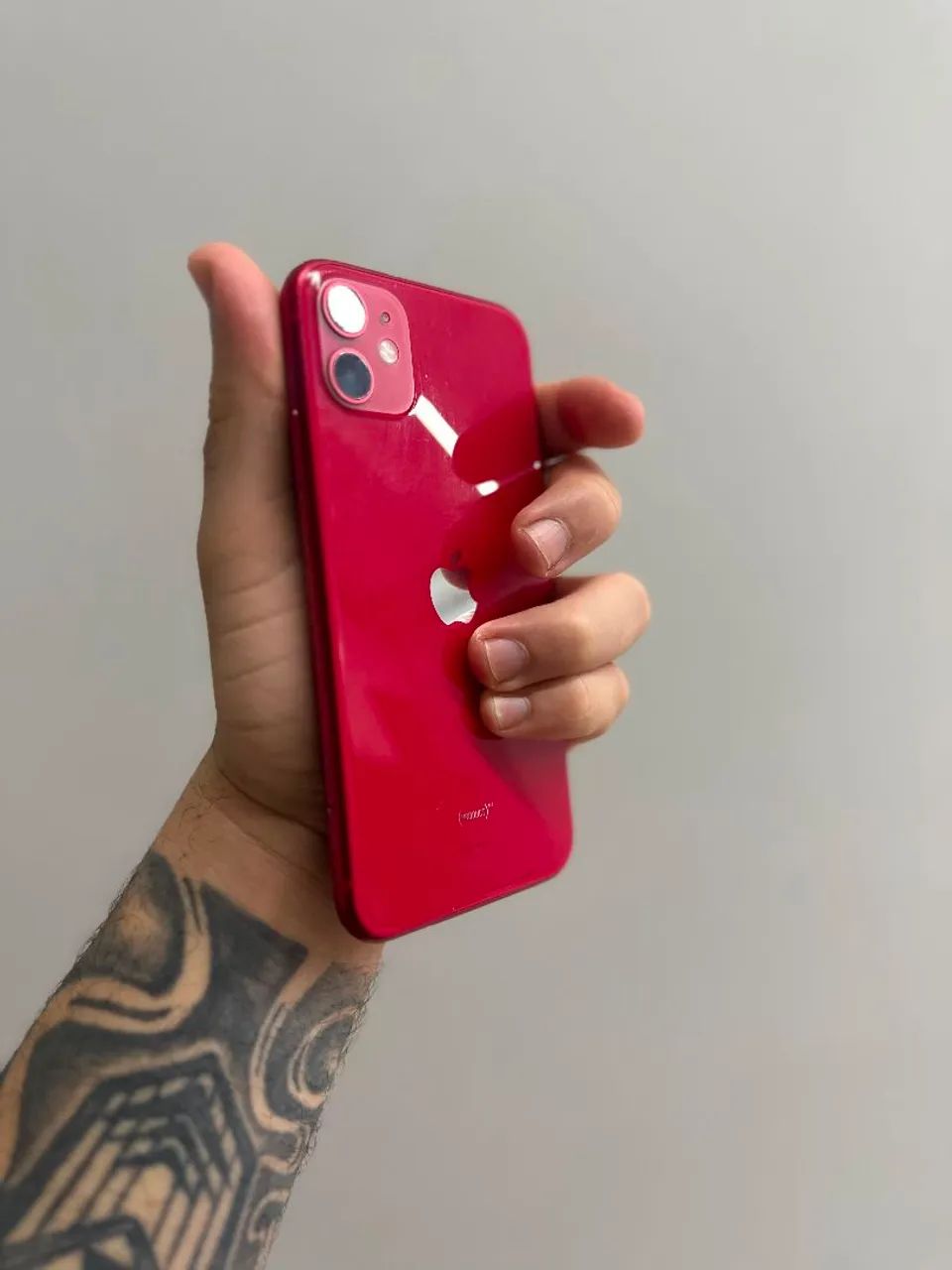 iPhone 12 Product RED 64GB - Bateria 97% - Celulares e Smartphones