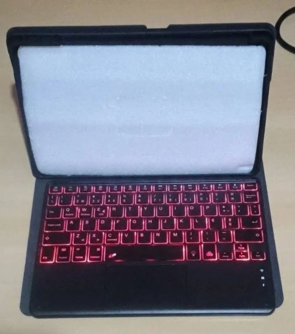 Capa com teclado retroiluminado para Redmi Pad 2 - Foto 4