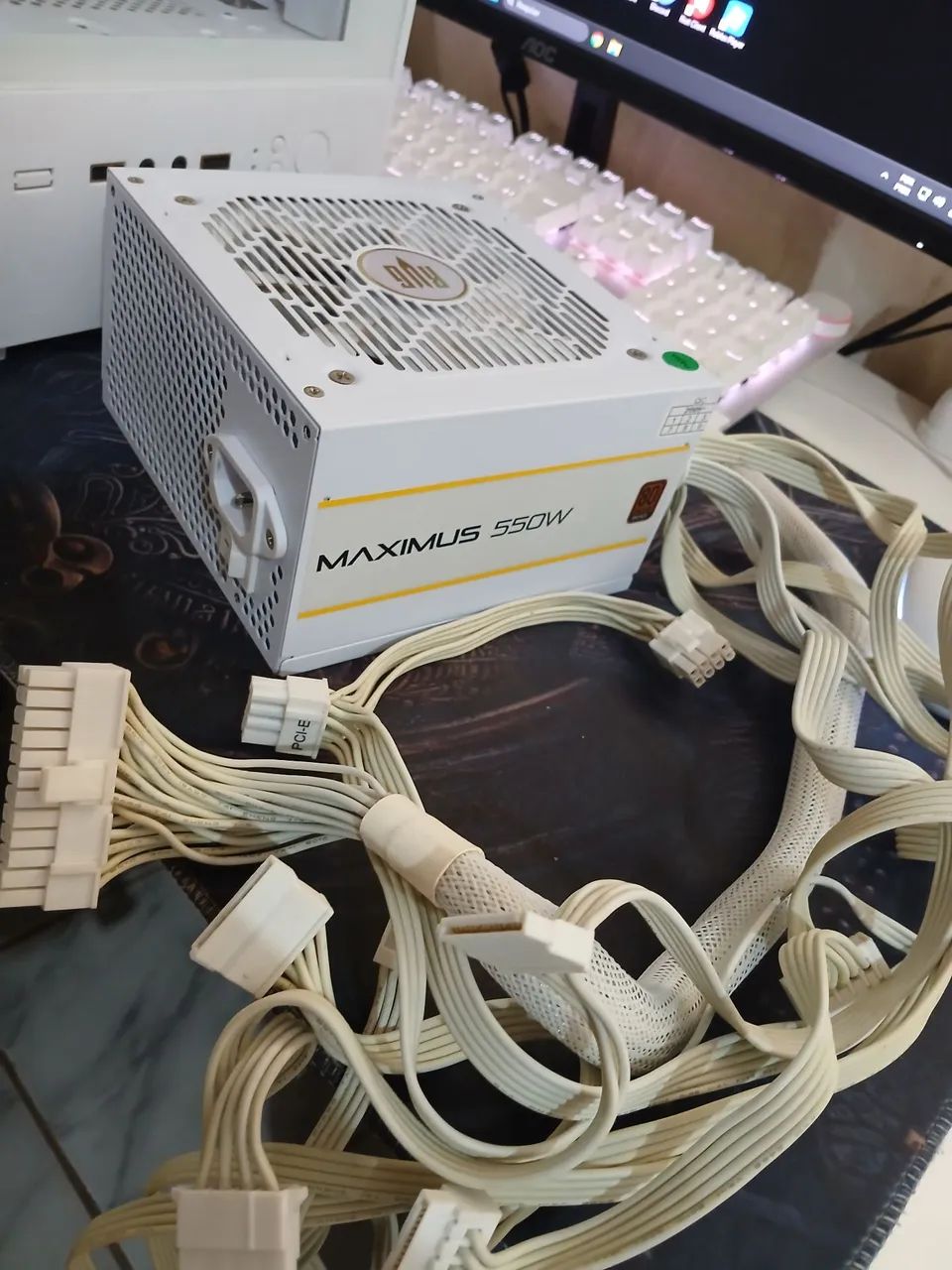 Fonte gamer Revenger 550w 80 plus - Foto 5