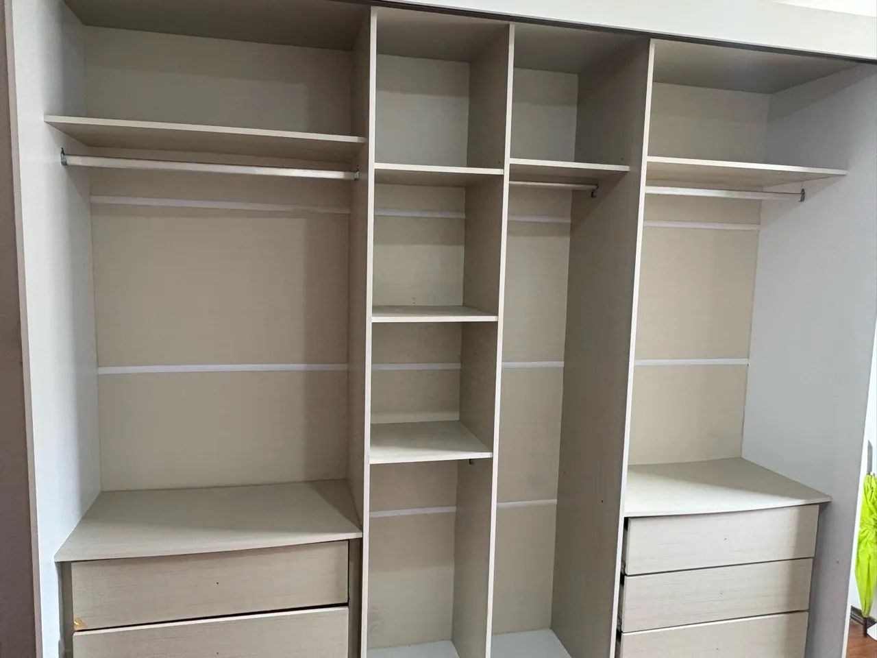 Guarda roupa ( entrego )  - Foto 2