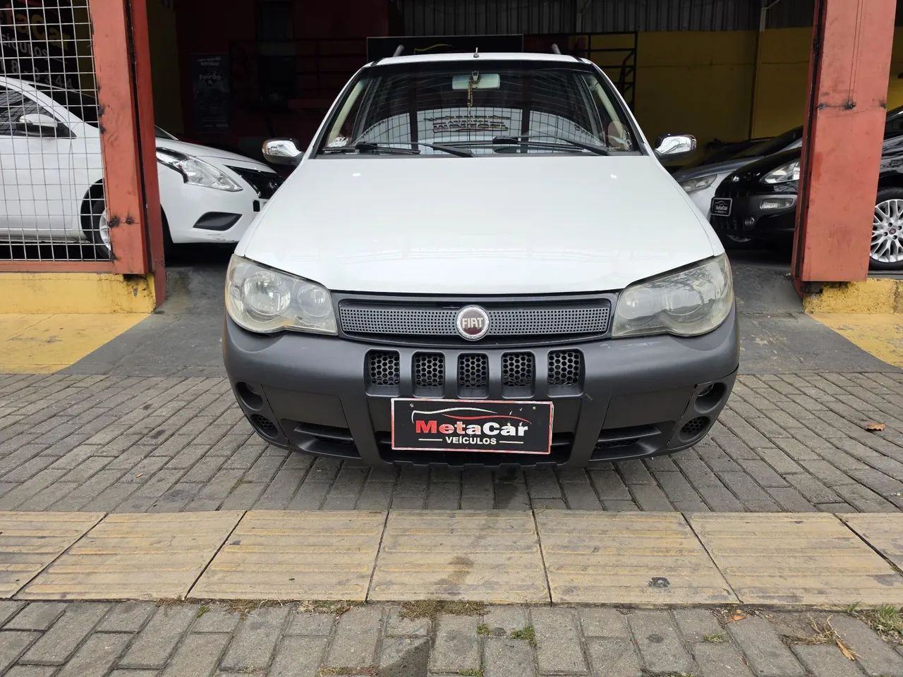 Fiat Strada 1.4 MPI Fire Flex 8V CS 2010 - Foto 2