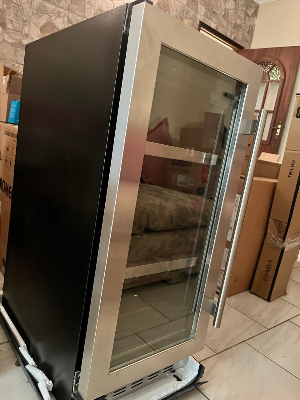 Frigobar Elettromec 220V novinho !!! - Foto 3