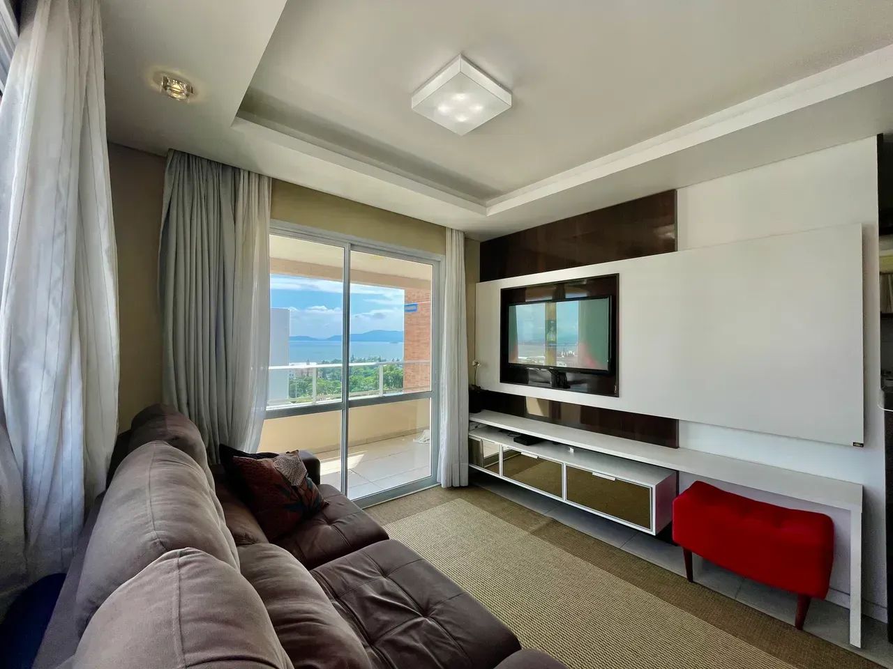 Apartamento para venda tem 92 metros quadrados com 3 quartos