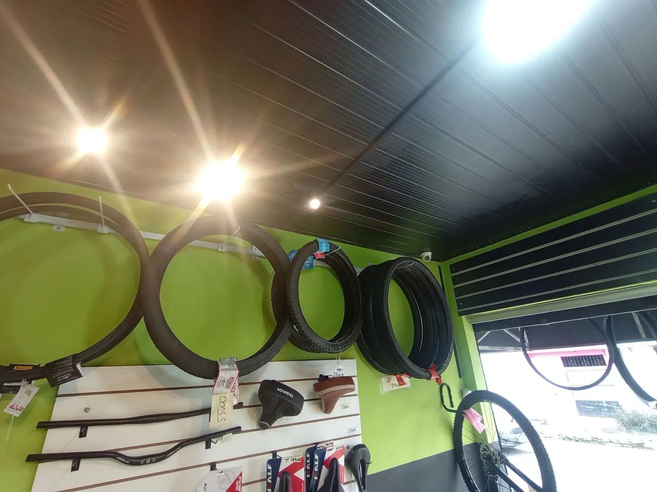 Oficina e loja de bicicleta  - Foto 3