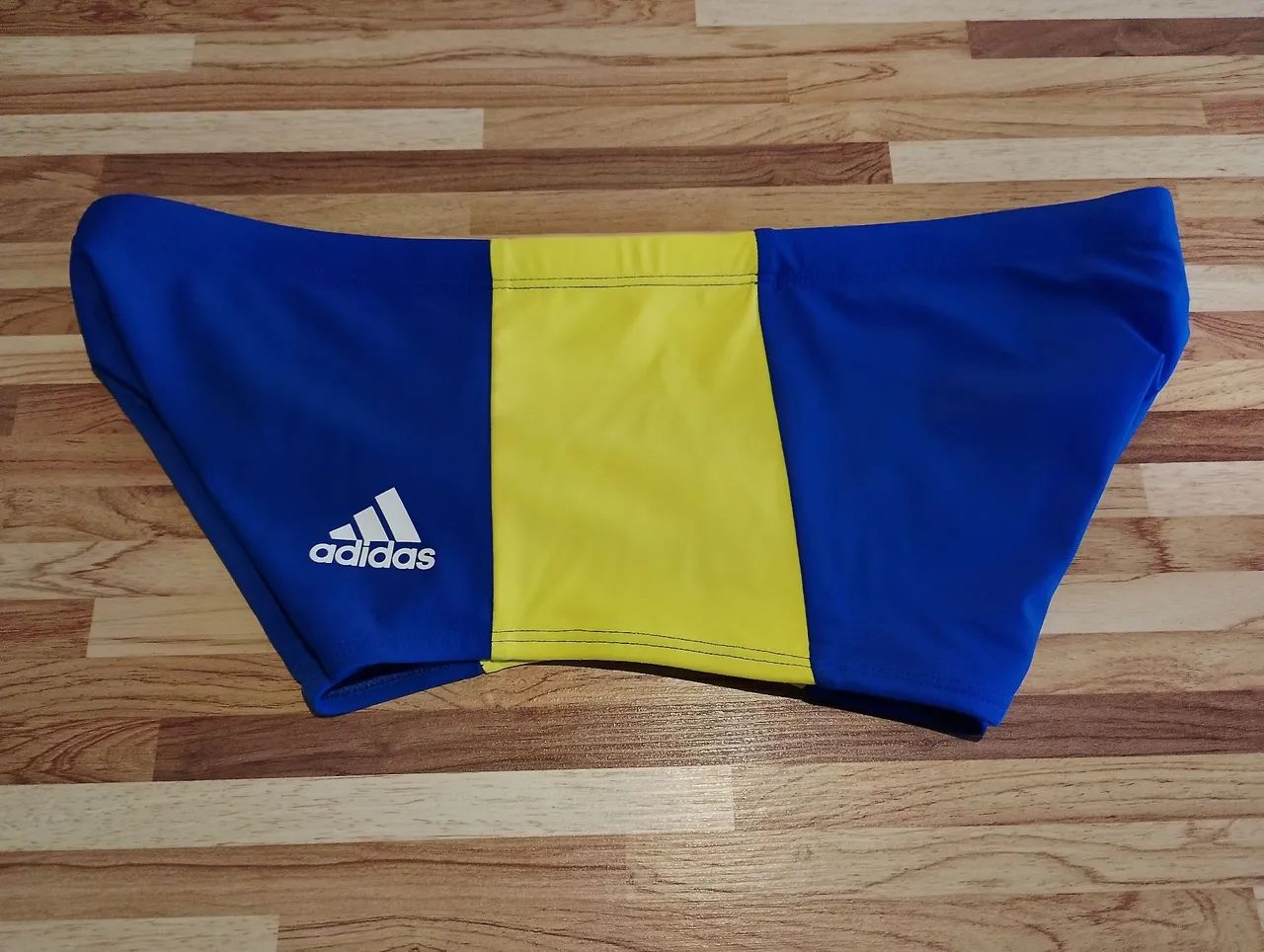 Sunga Adidas azul e amarelo - Tam G - Foto 3